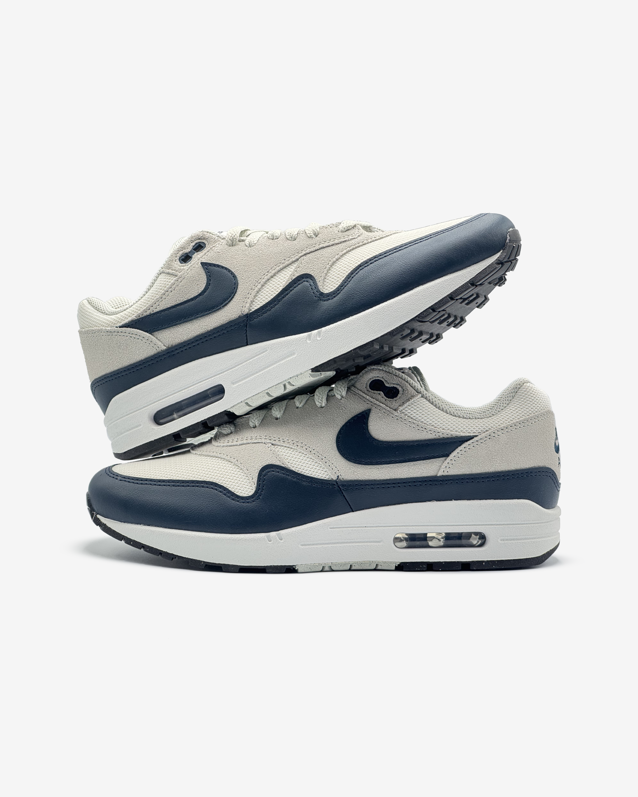Nike Air Max 1 Essential Summit White Armory Navy